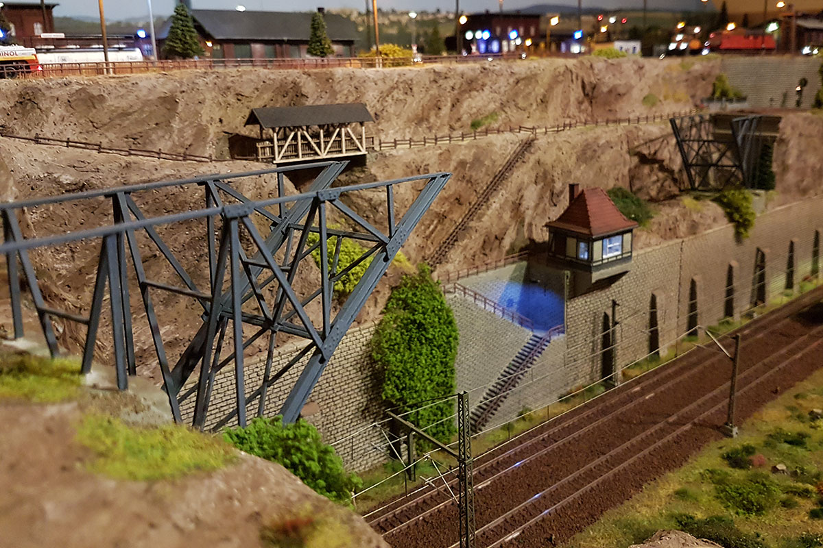 Brückenbau bzw. Suche nach Ideen