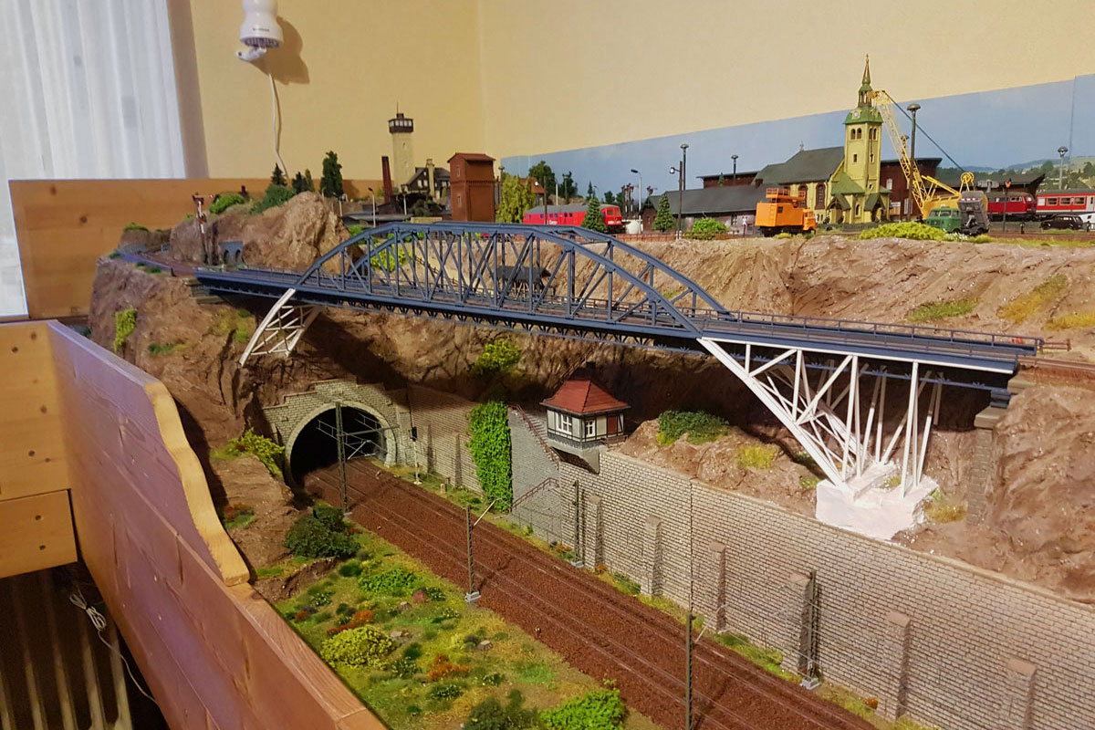 Brückenbau bzw. Suche nach Ideen